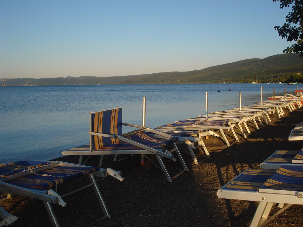 טרוויניאנו רומאנו Relax In Piazzetta Casa E Appartamento Per Vacanze מראה חיצוני תמונה